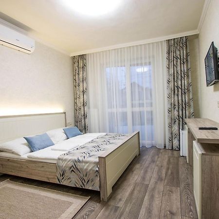 Hotel Jarja Panzio à Hajdúszoboszló Extérieur photo